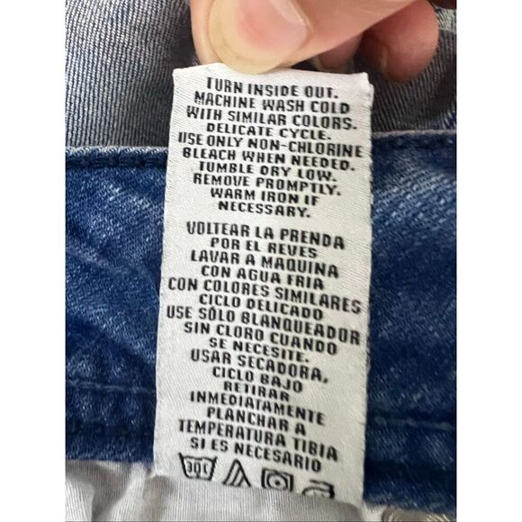 Wallflower Women Blue Denim Shorts Juniors Size 7 Embroidered Cuffed Stretch - Picture 10 of 12